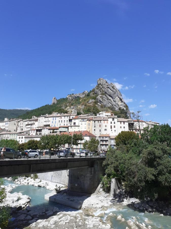 Rose Des Alpes Bed & Breakfast Serres  Ngoại thất bức ảnh